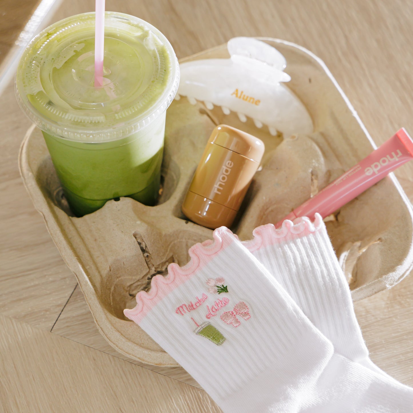 抹茶拿鐵止滑襪