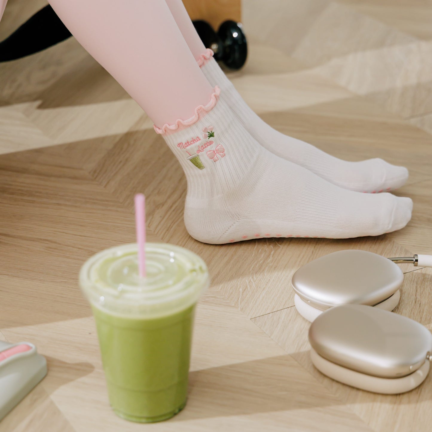 抹茶拿鐵止滑襪